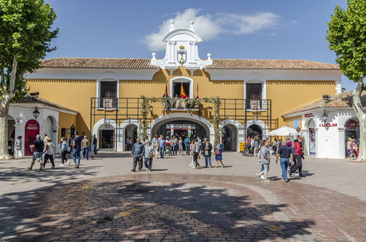 Albacete 56 - recinto ferial.jpg